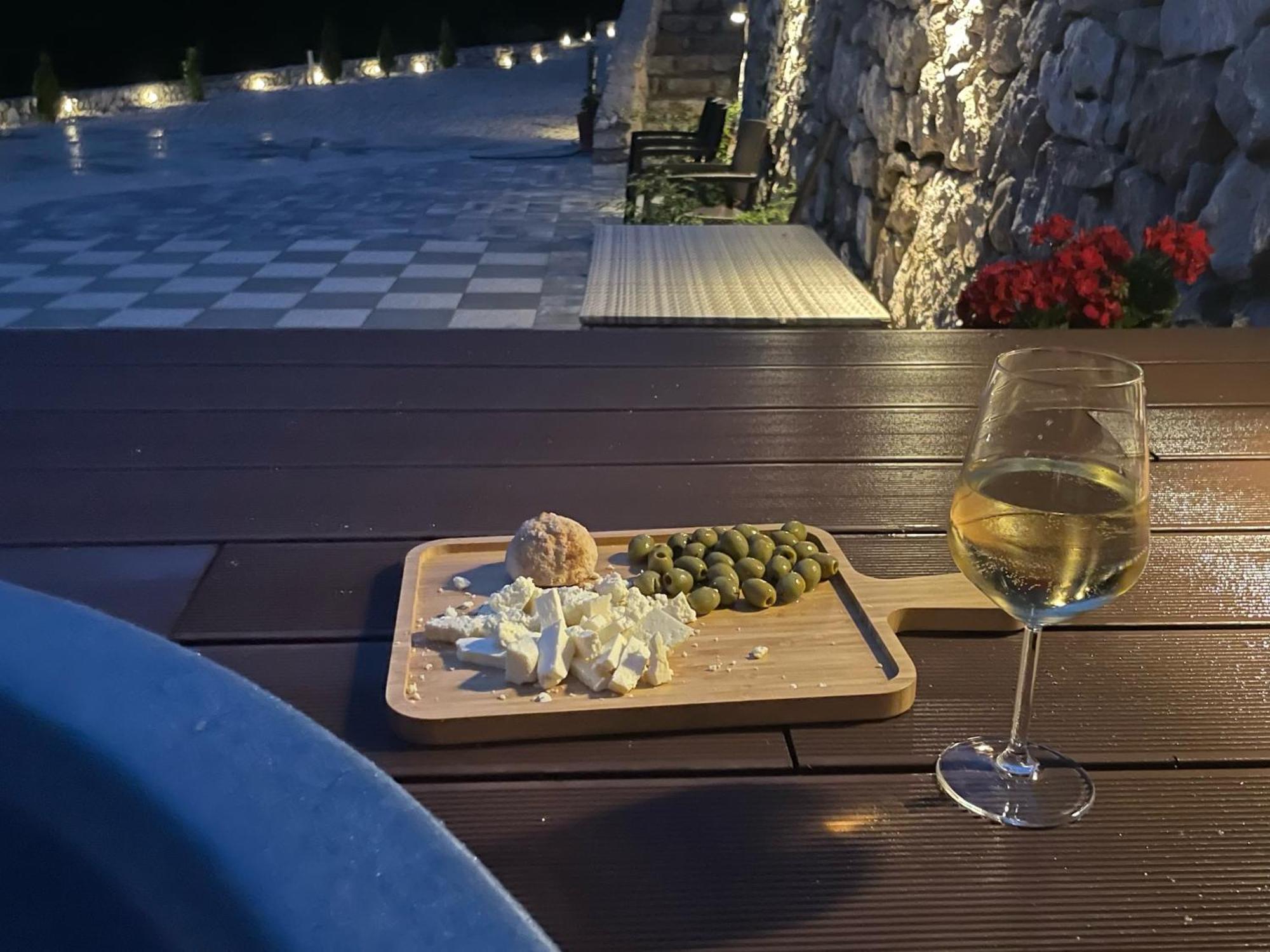 Josanica Bed&Breakfast Konjic Exterior foto